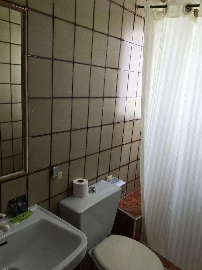 Hostal Alcobia Seville Exterior photo